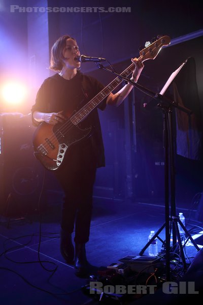 ESBEN AND THE WITCH - 2023-05-29 - PARIS - Petit Bain - Rachel Anna Davies